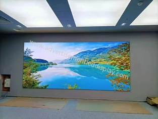 Indoor LED Ad Display 1500cd Brightness and Iron/Die-casting Aluminum Cabinet Material for Eye-Catching Messages
