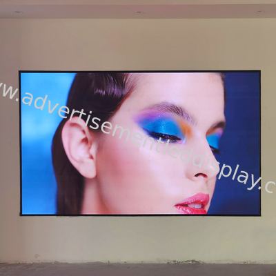 Indoor Smart Advertising LED Display Iron/Die-casting Aluminum Material