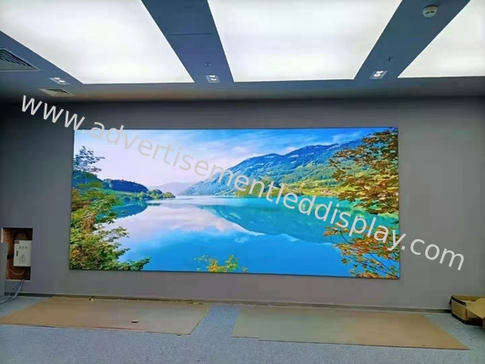 Indoor LED Ad Display 1500cd Brightness and Iron/Die-casting Aluminum Cabinet Material for Eye-Catching Messages