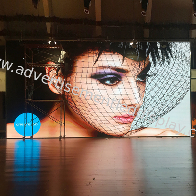 1500cd/m2 Interactive Indoor LED Display with Touchscreen Remote-Controlled