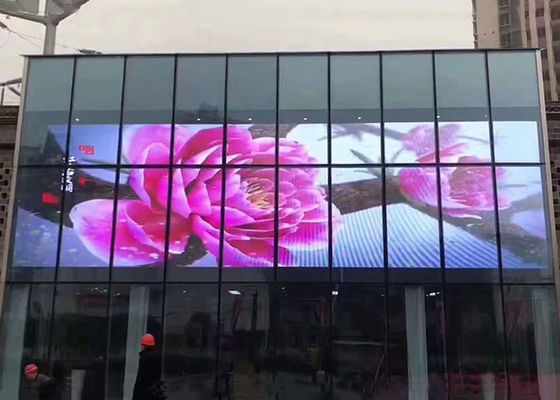 P10.42mm Transparent Glass LED Display 9216 Dot/M2 for Advertising